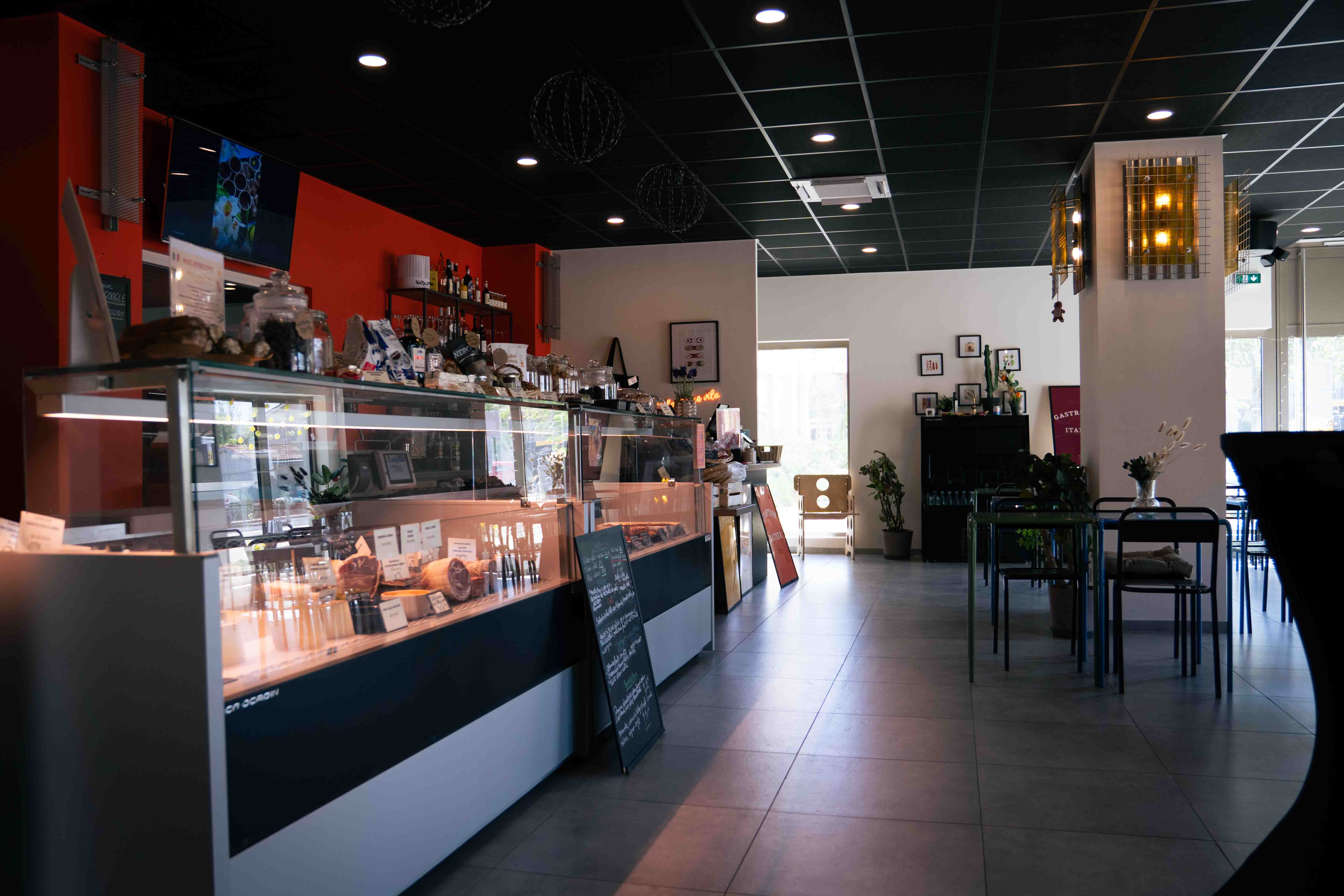 Salle de restaurant à privatiser